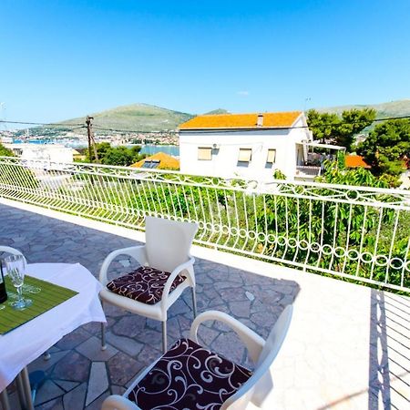 Apartments Ivana Trogir Kültér fotó