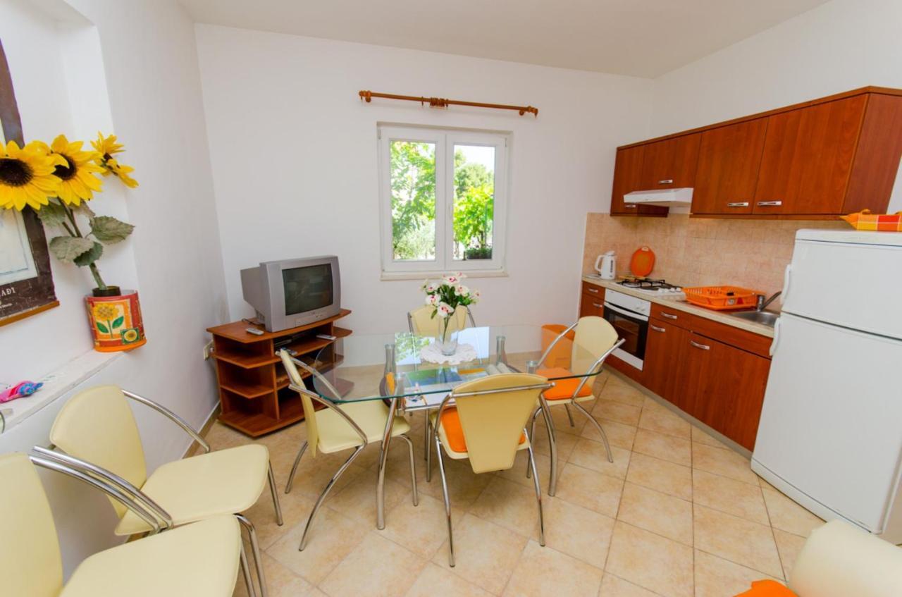 Apartments Ivana Trogir Kültér fotó