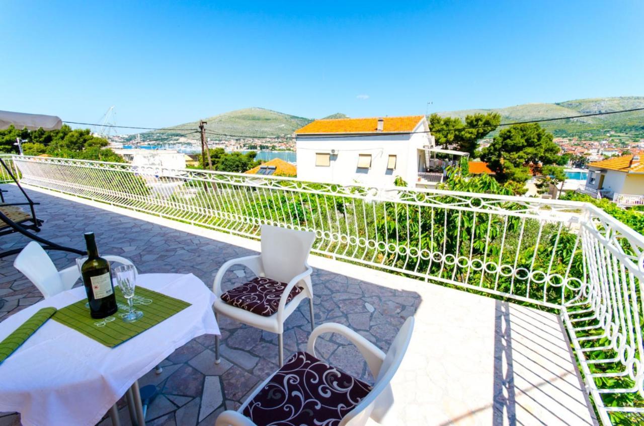 Apartments Ivana Trogir Kültér fotó
